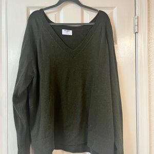 Old Navy Deep Green V-Neck Sweater